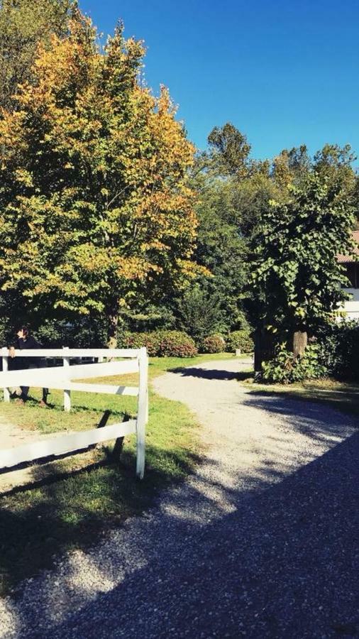 Agriturismo La Fornace Centro Ippico Комо Екстериор снимка
