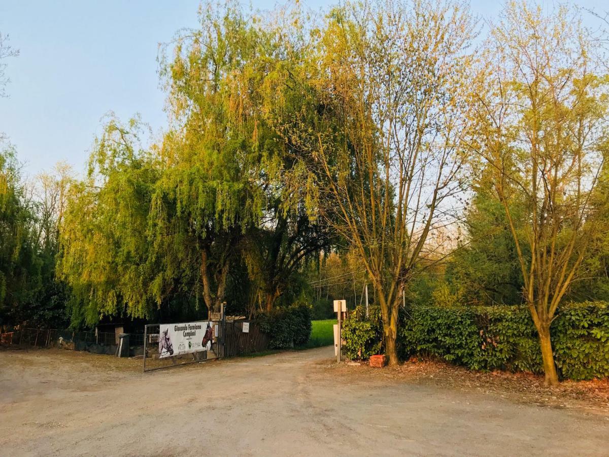 Agriturismo La Fornace Centro Ippico Комо Екстериор снимка